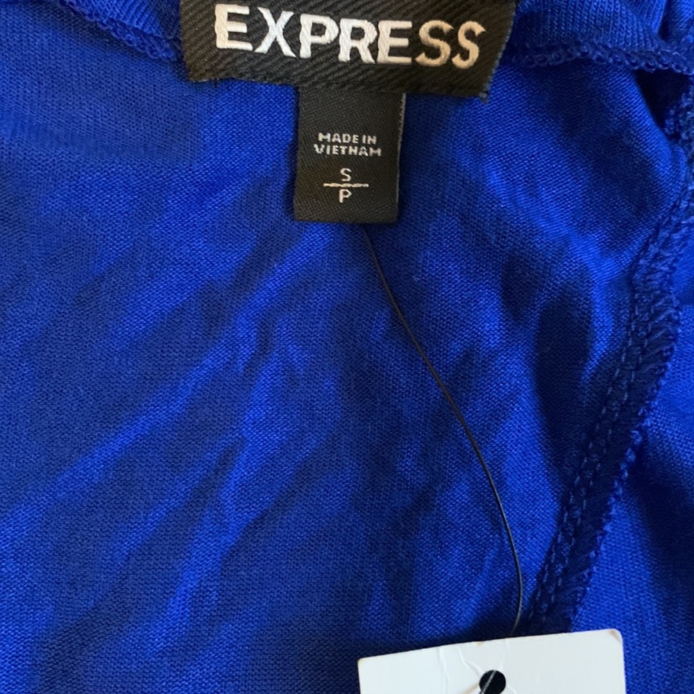 EXPRESS Draped Cowl Neck at Back - Picture 5 of 6